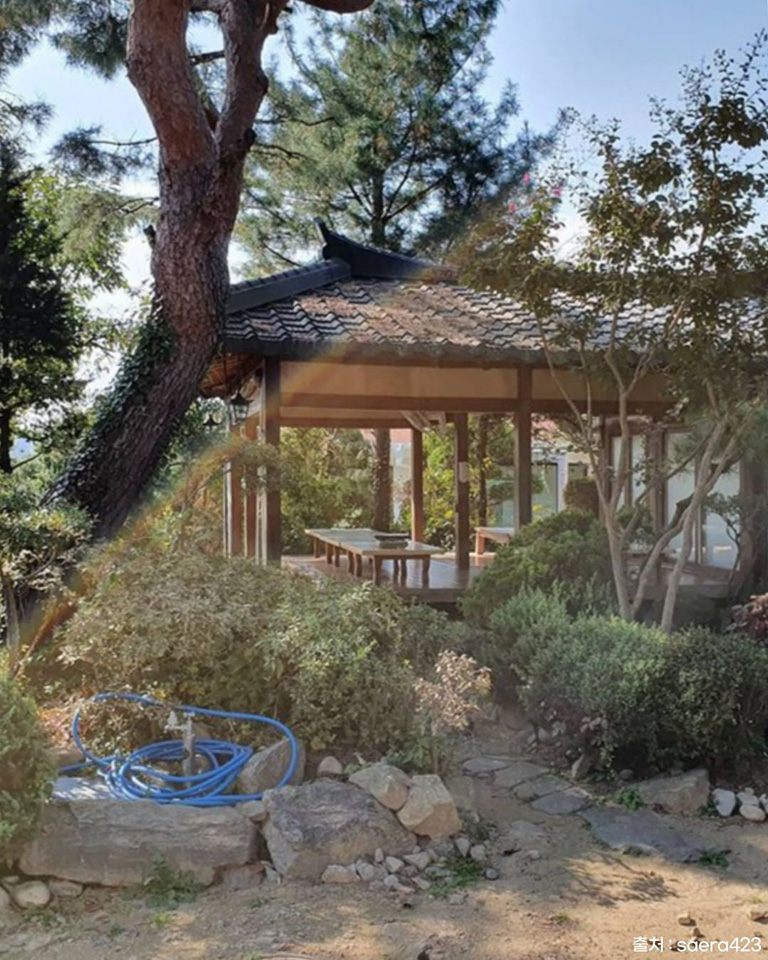 산밑에집