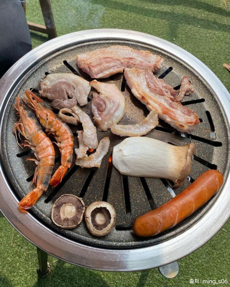 개똥치는사람들