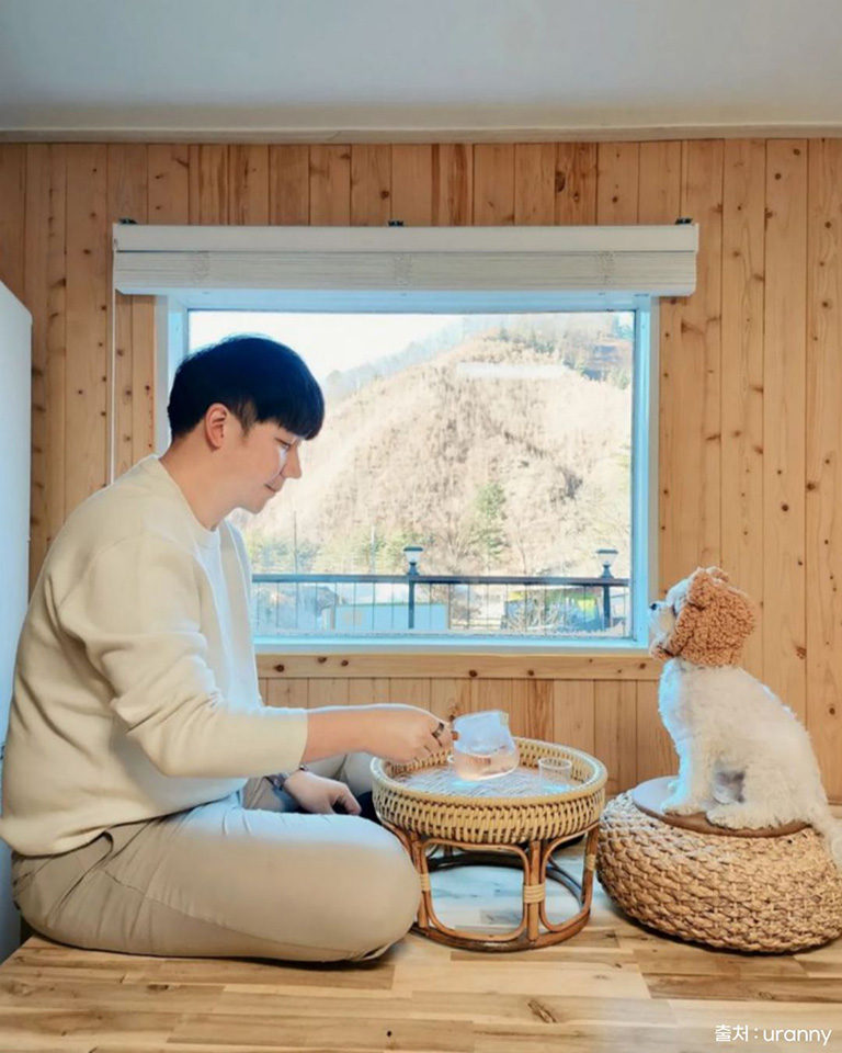으지네민박